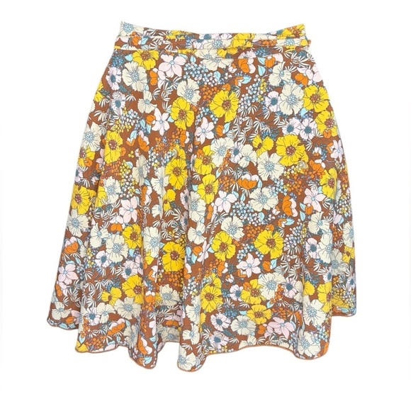 Altar'd State Floral Wrap Brown
Yellow White Mini Skirt Size Small preloved - Picture 2 of 7